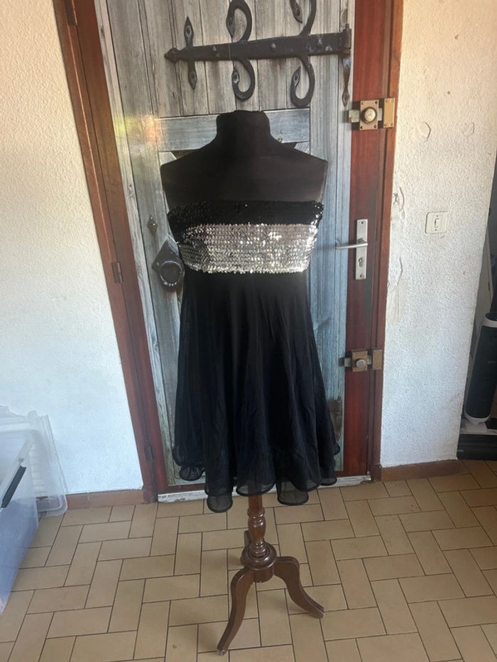 Jolie robe bustier avec sequins Frlendli