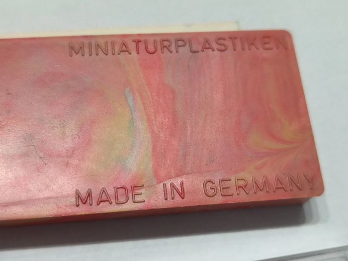 Vintage boîte Walter merten miniature en plastique Berlin west - photo numéro 3
