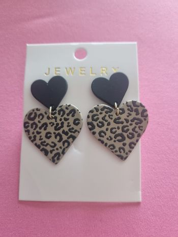 Boucles d'oreilles Léopard cœur