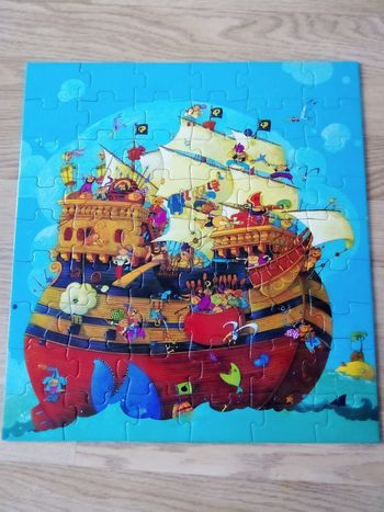 Puzzle 54 pièces.  Age : 5+