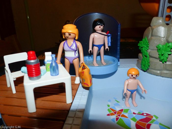 Lot playmobils la grande piscine avec toboggan - photo numéro 3