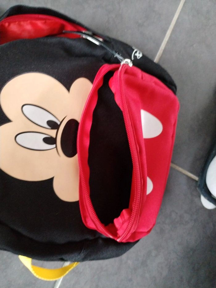 Sac a dos enfant petit Disneyland Paris Mickey - photo numéro 5