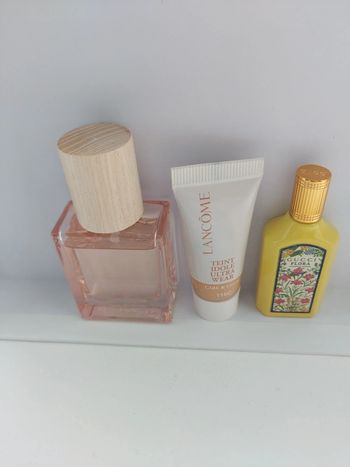 Ensemble parfum plus fond de teint