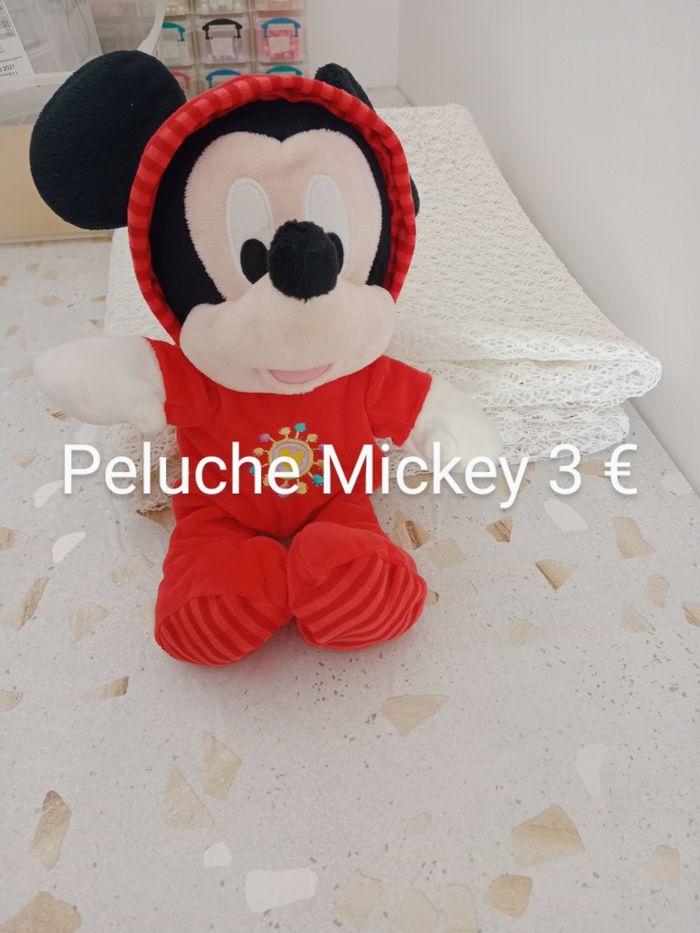 Vends peluche Mickey
