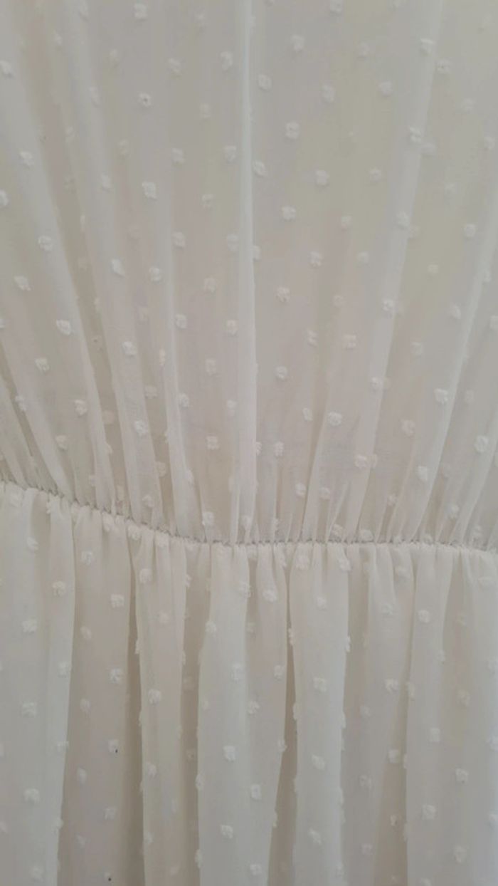 Robe en plumetis blanche - photo numéro 6