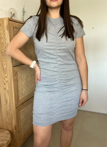 Robe grise moulante H&M