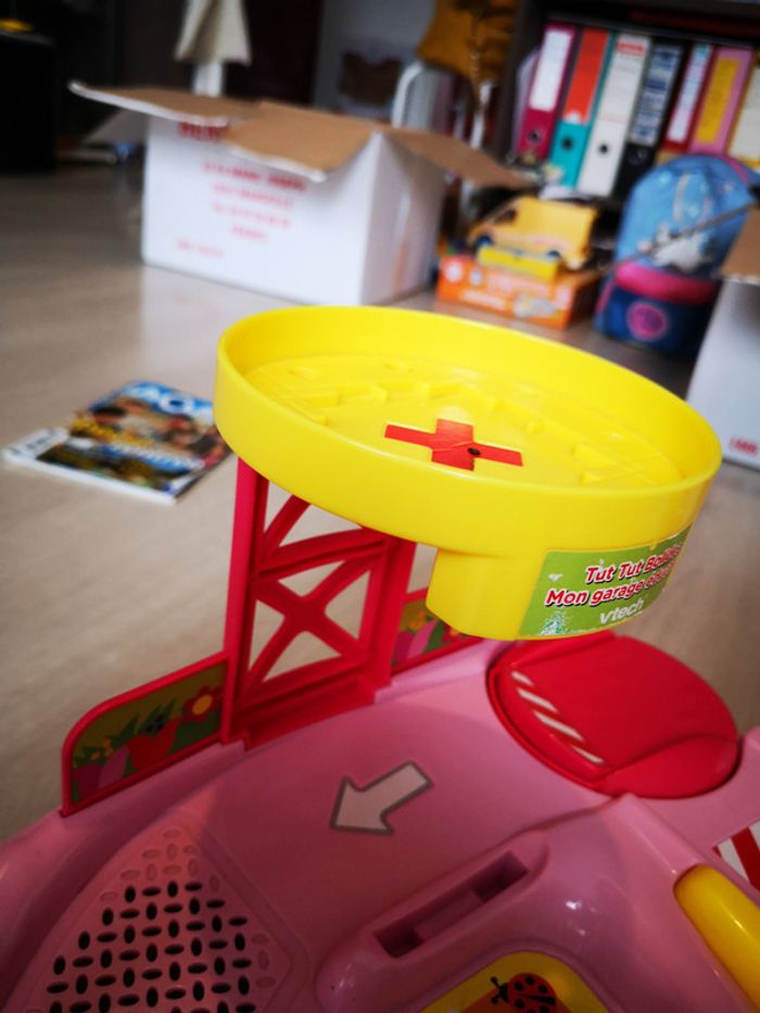 Garage tut tut bolides +2 véhicules - photo numéro 3