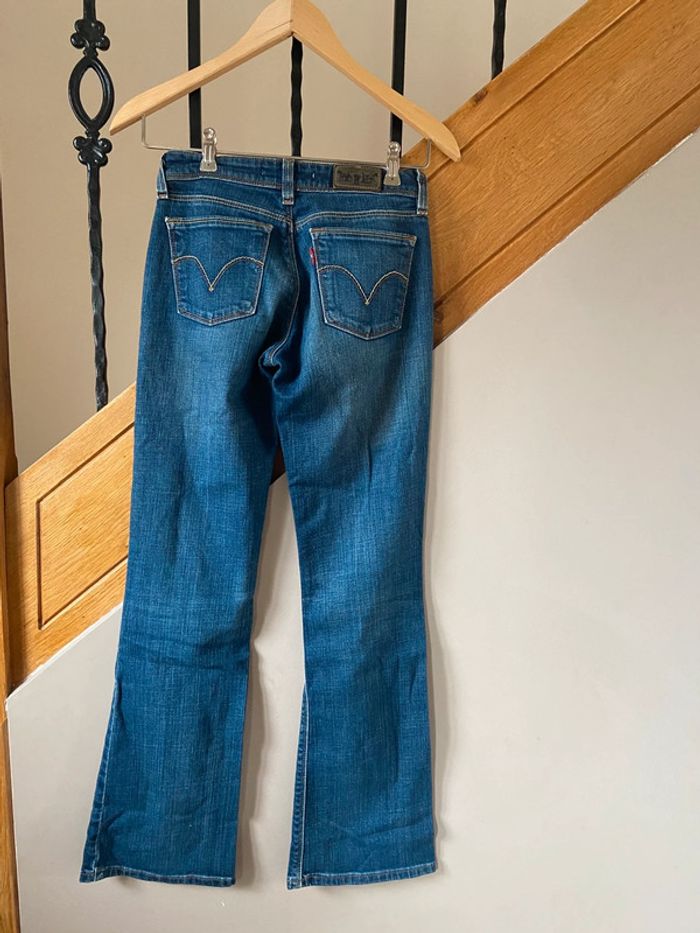 Jean Levi’s 572 Bootcut W37 L32 - photo numéro 4