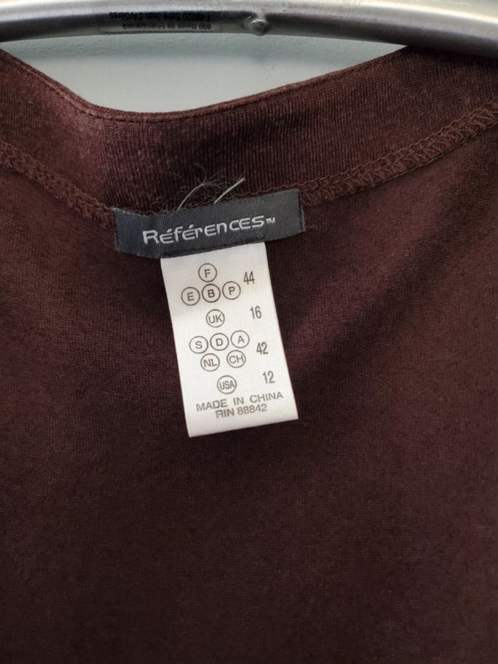 Robe taille 42 bon état - photo numéro 2