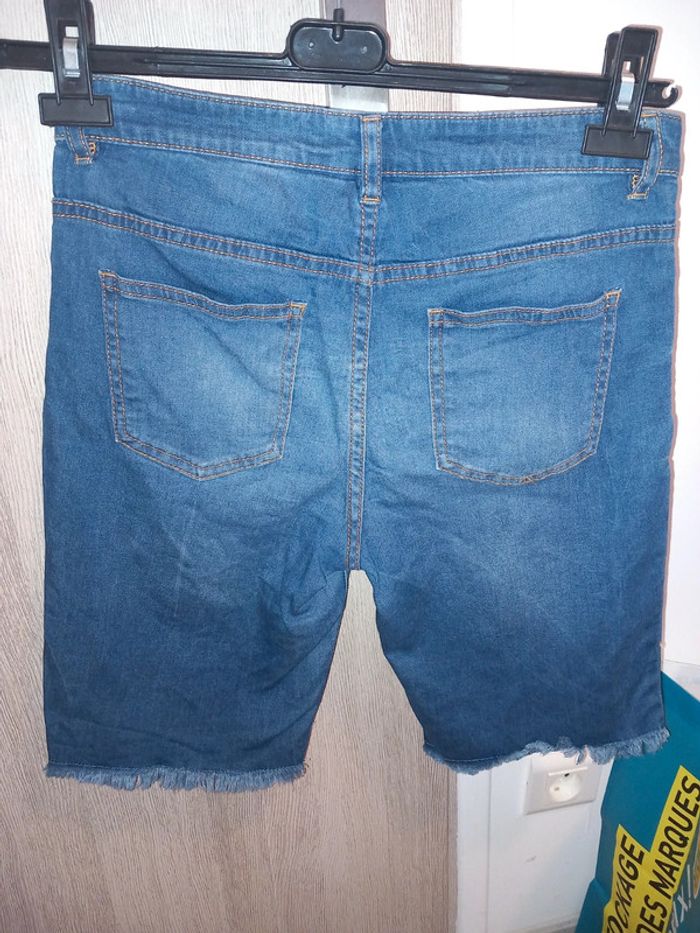 Pantacourt/Bermuda en jean 40 - photo numéro 2