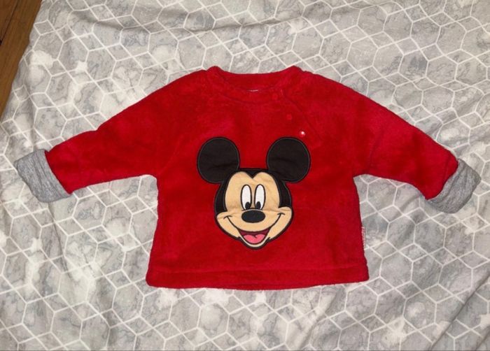 Pull pilou pilou Mickey taille 6 mois