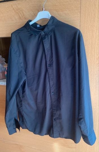 Chemise noire