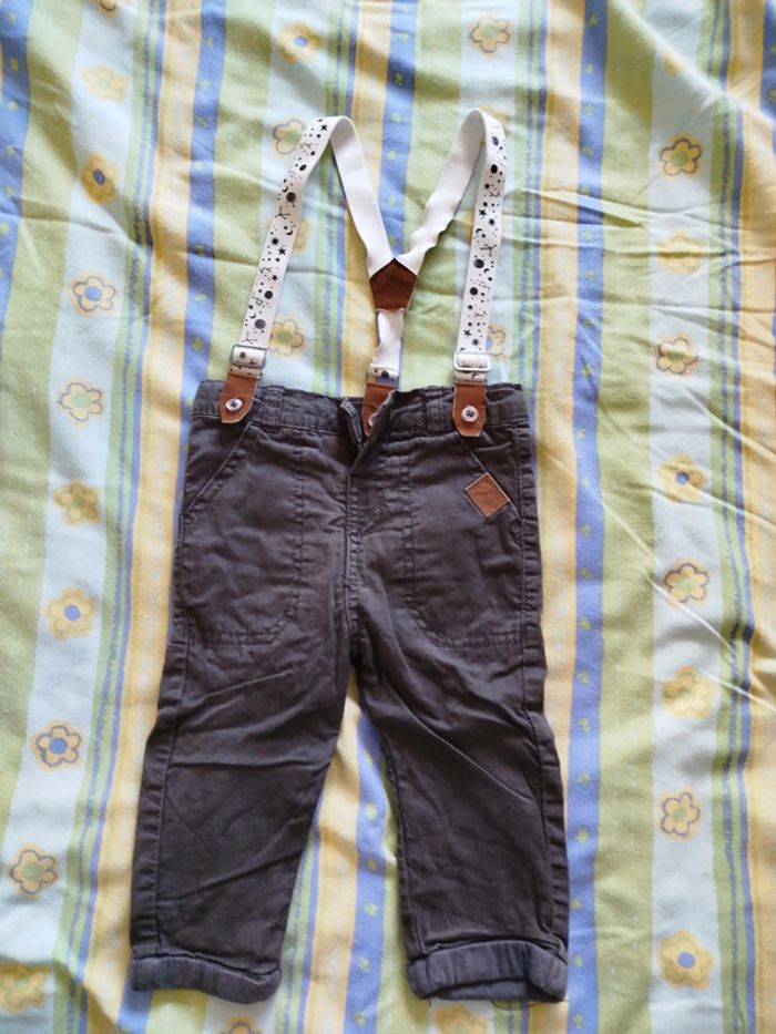 Pantalon garçon avec bretelles