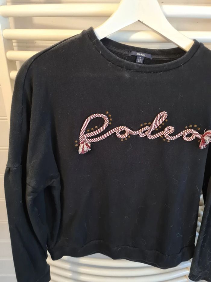 Pull noir