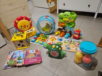 Lot de jouets