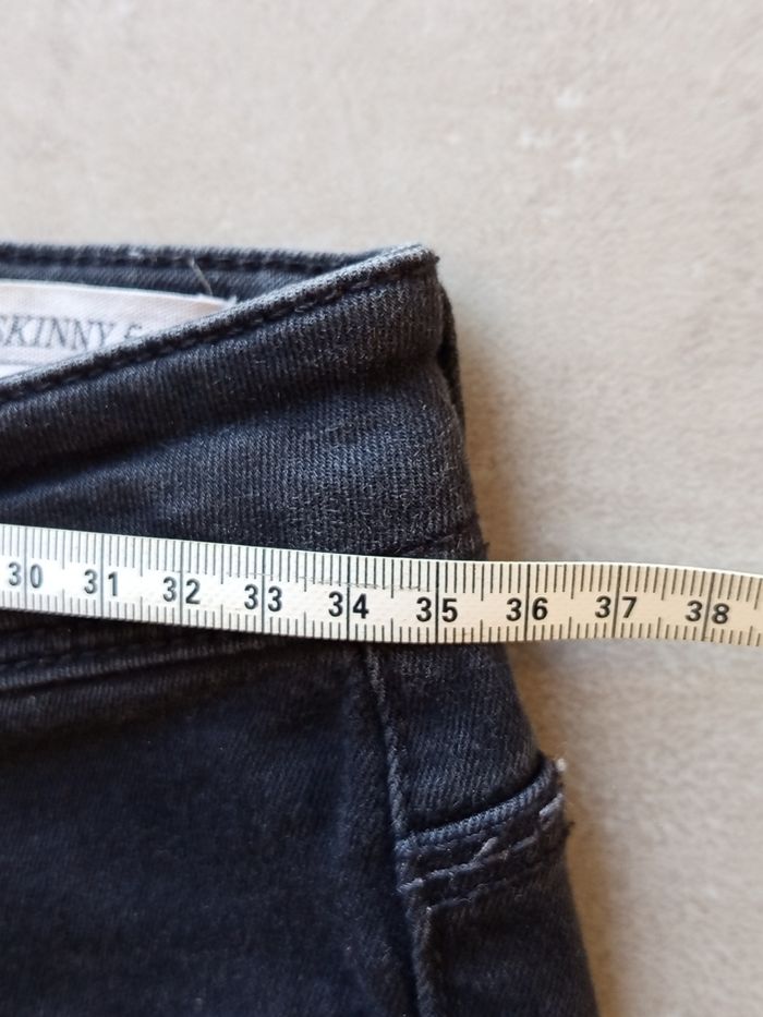 Très beau jean skinny comme neuf noir. - photo numéro 8