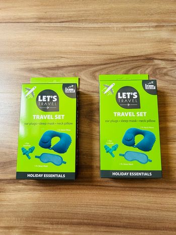 Lot d’ensemble de coussins pour voyage Neufs Let’s Travel