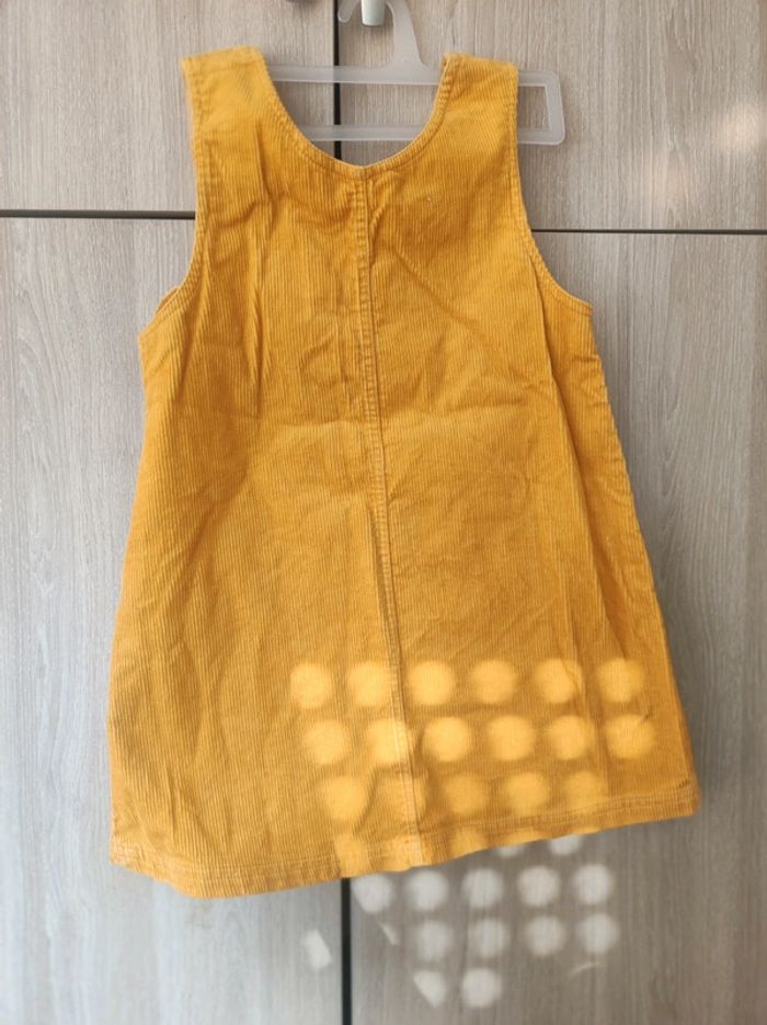 Robe salopette jaune Kiabi 6 ans - photo numéro 3