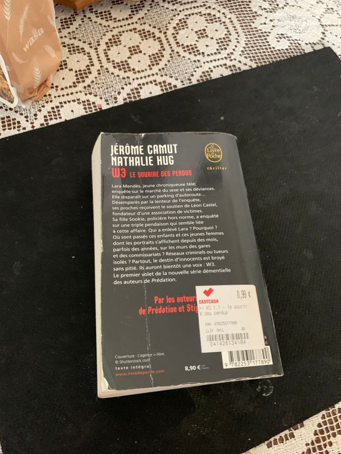 W3 le sourire des pendus - photo numéro 2