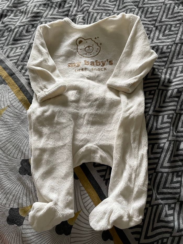 Pyjama - photo numéro 9