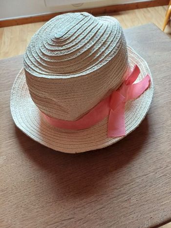 Chapeau