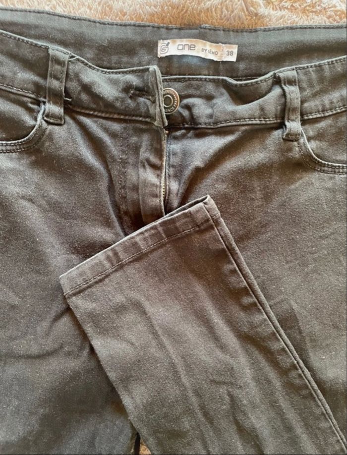 jean noir classique GEMO - taille 38 - bon état - photo numéro 3