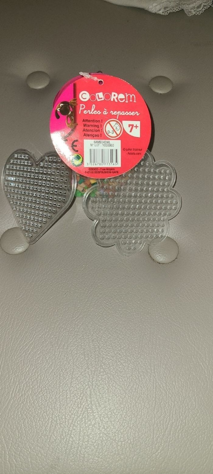 Perles à coller - photo numéro 2