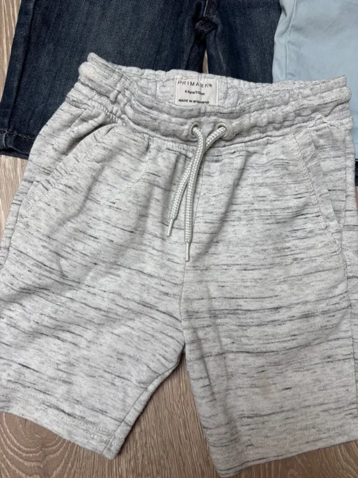 Lot de 7 shorts 4/5 ans - photo numéro 7