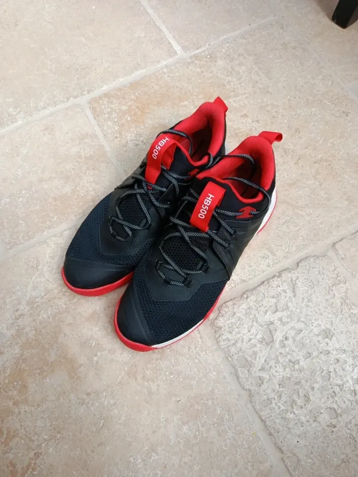 Chaussures de handball taille 44 - photo numéro 2