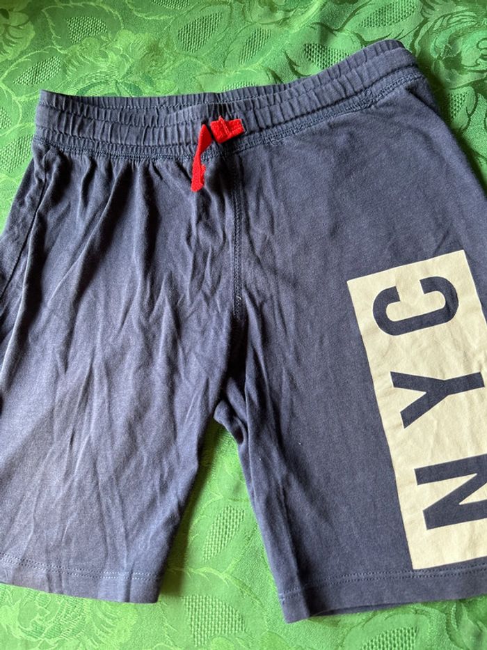 Short /bermuda 7-8 ans garçon neuf H&M