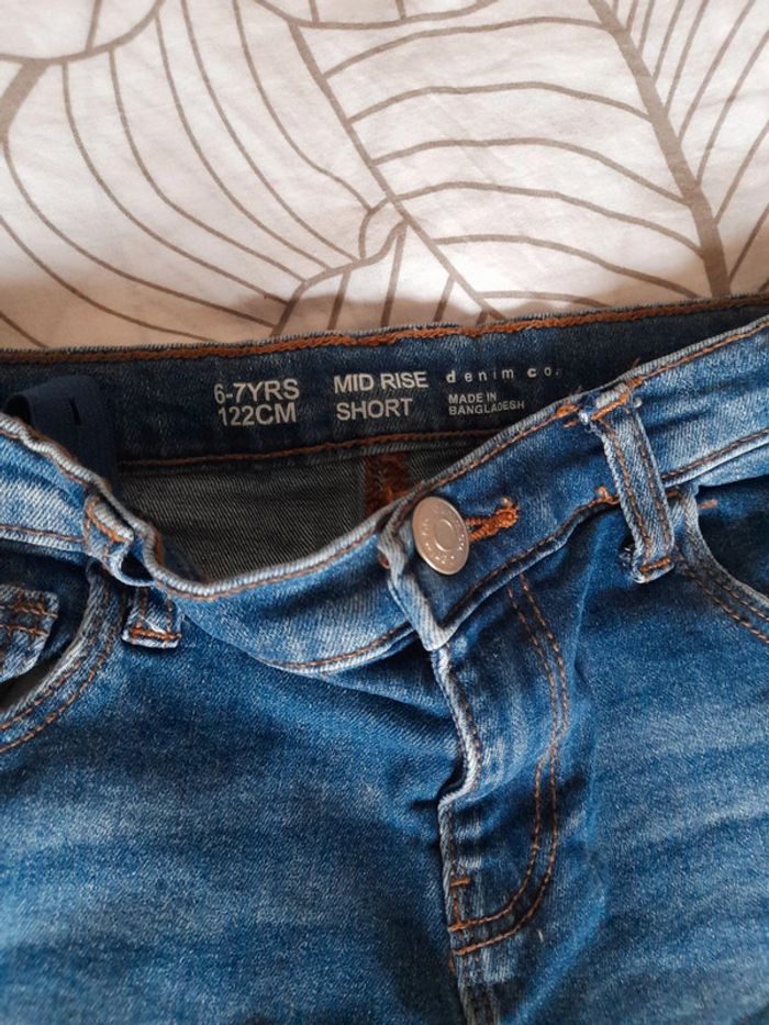 Short en jeans 6/7 ans - photo numéro 2