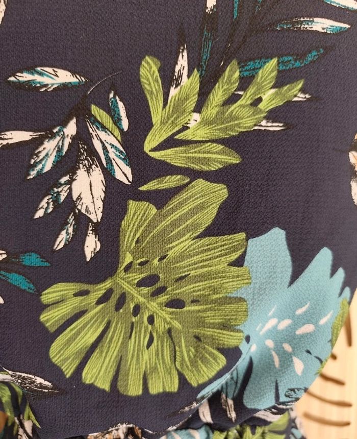 Combinaison imprimée feuilles Taille M/38 - photo numéro 8