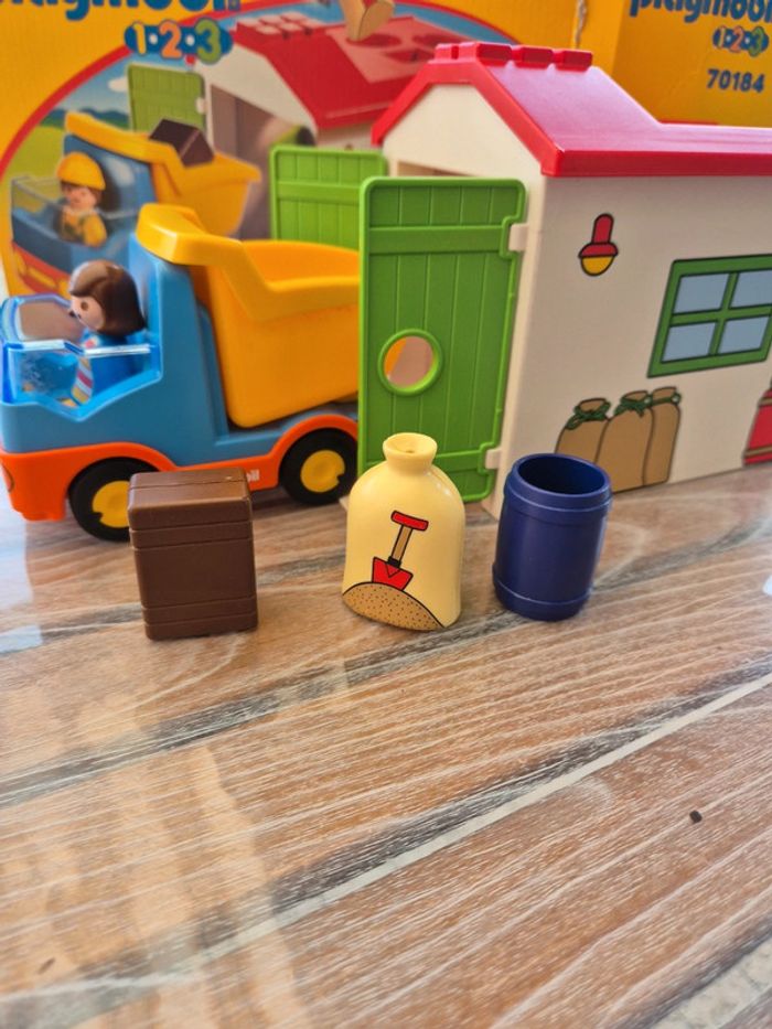 Playmobil 123 ouvrier camion et garage n° 70184 - photo numéro 3