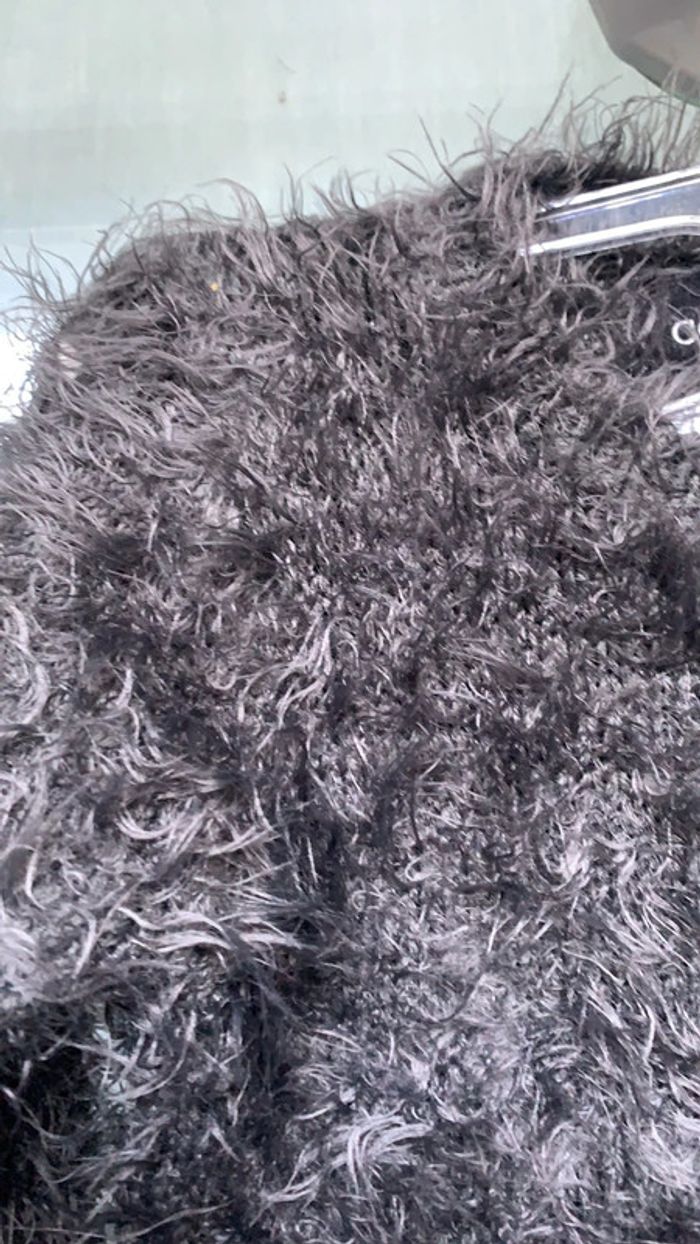 Très joli pull à poil - photo numéro 4