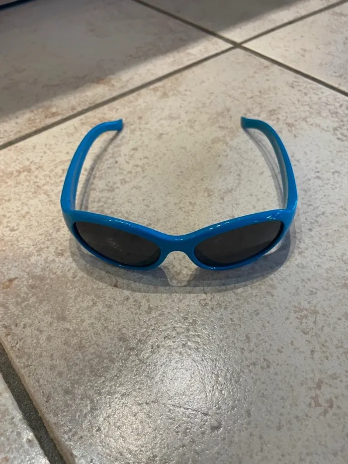 Lunettes de soleil enfant - photo numéro 6