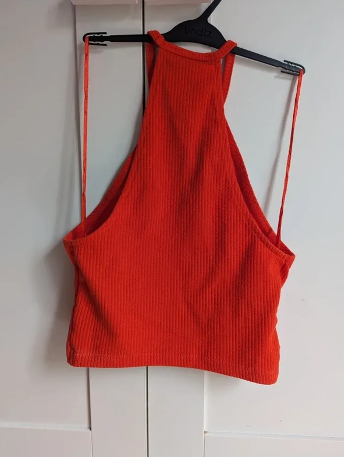 Crop top rouge Bershka - photo numéro 4