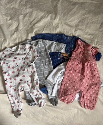 Lot de grenouillères