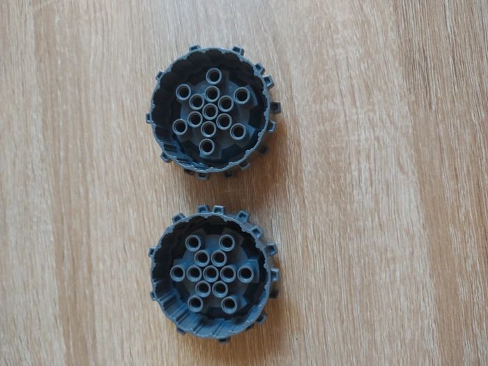 Lego 70745 lot 2 roues grise - photo numéro 5