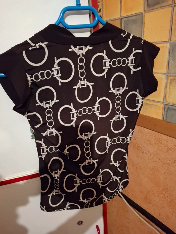Tee-shirt - photo numéro 2