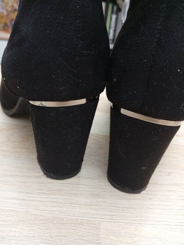 Bottines noires à talons taille 39 - photo numéro 8