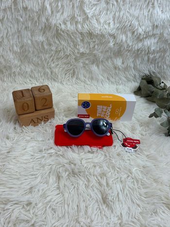 Paire de lunette de soleil Hello Hossy taille 2-3 ans