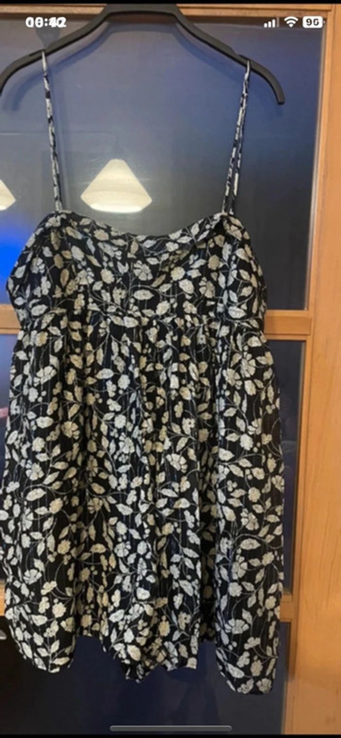 Très belle combinaison robe short Zara taille xl neuve. Valeur 40€ - photo numéro 3