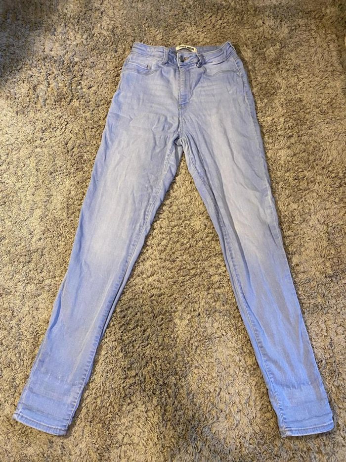 Jean taille 40 - photo numéro 2