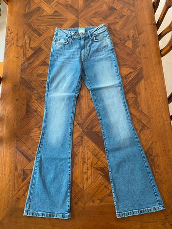 Jeans Benetton patte d’eph (flare) en coton recyclé