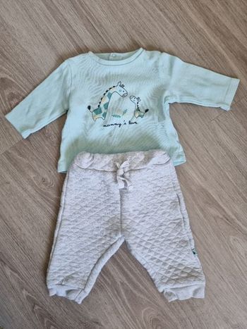 Ensemble pantalon molletonné + t-shirt manches longues