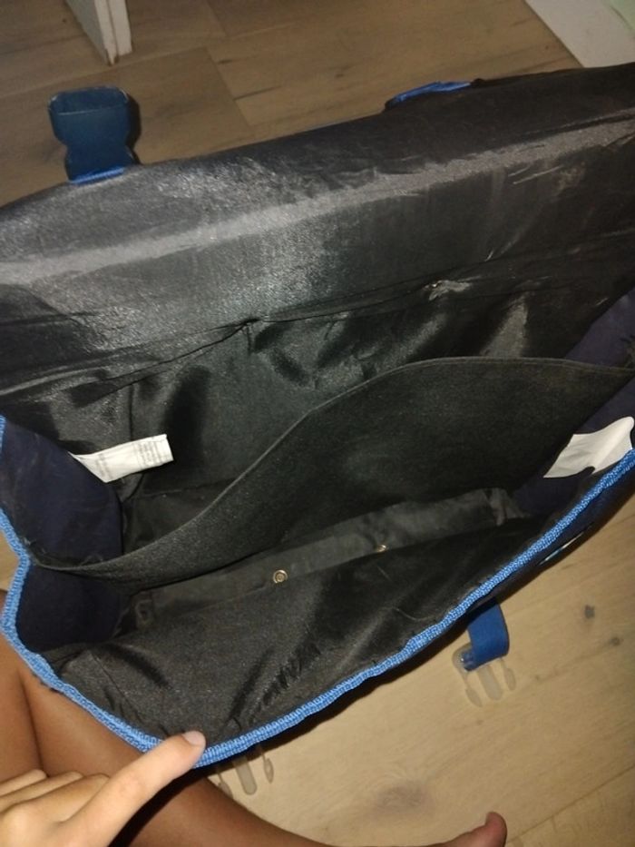 Cartable - photo numéro 3