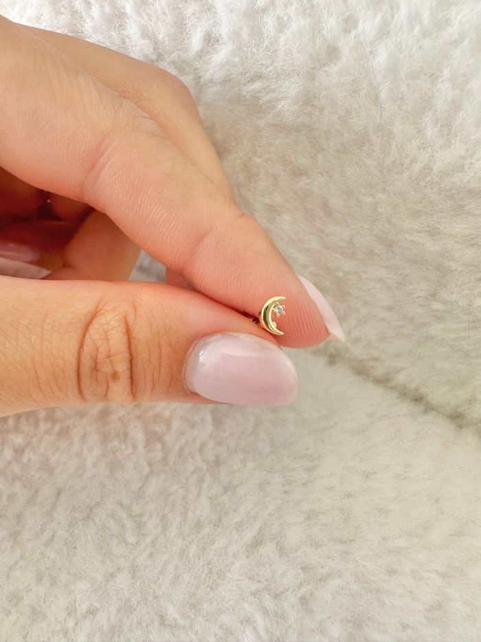 Piercing lune avec brillant, doré - photo numéro 3