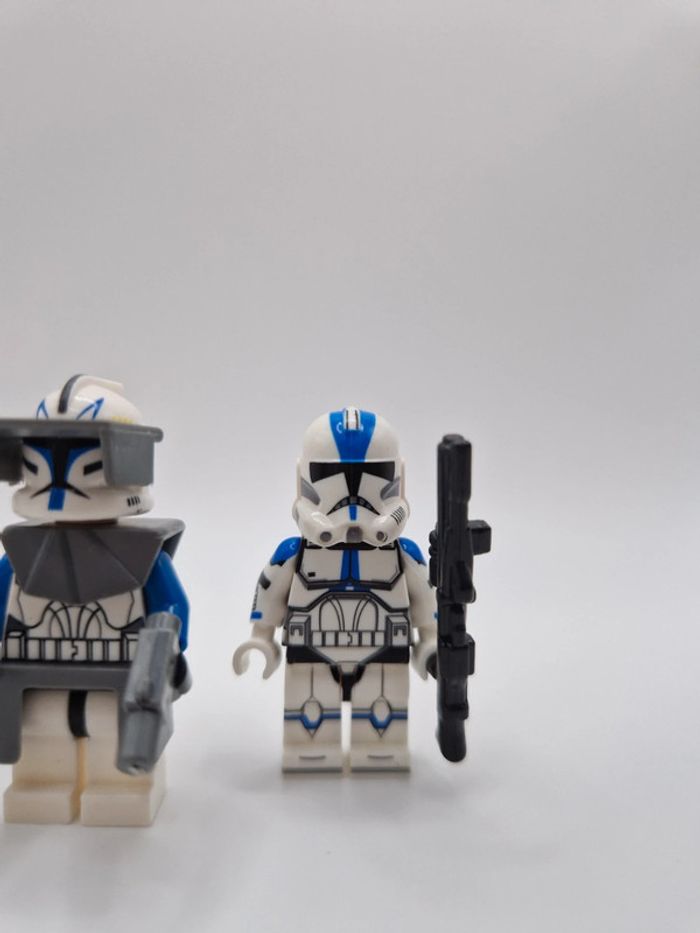 Figurines type lego Commandant Clones Rex + 2 clones de la 501ème star wars - photo numéro 4