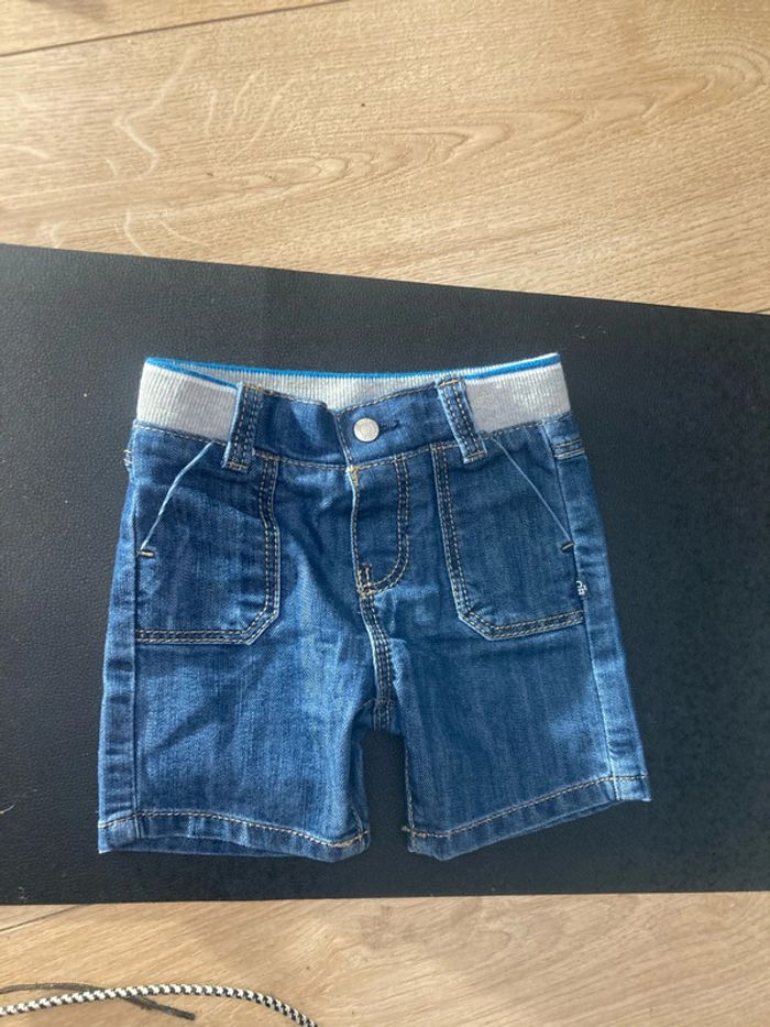 Short  jean  3 m