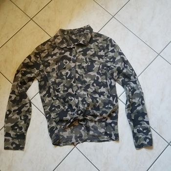 chemise motif camouflage XS